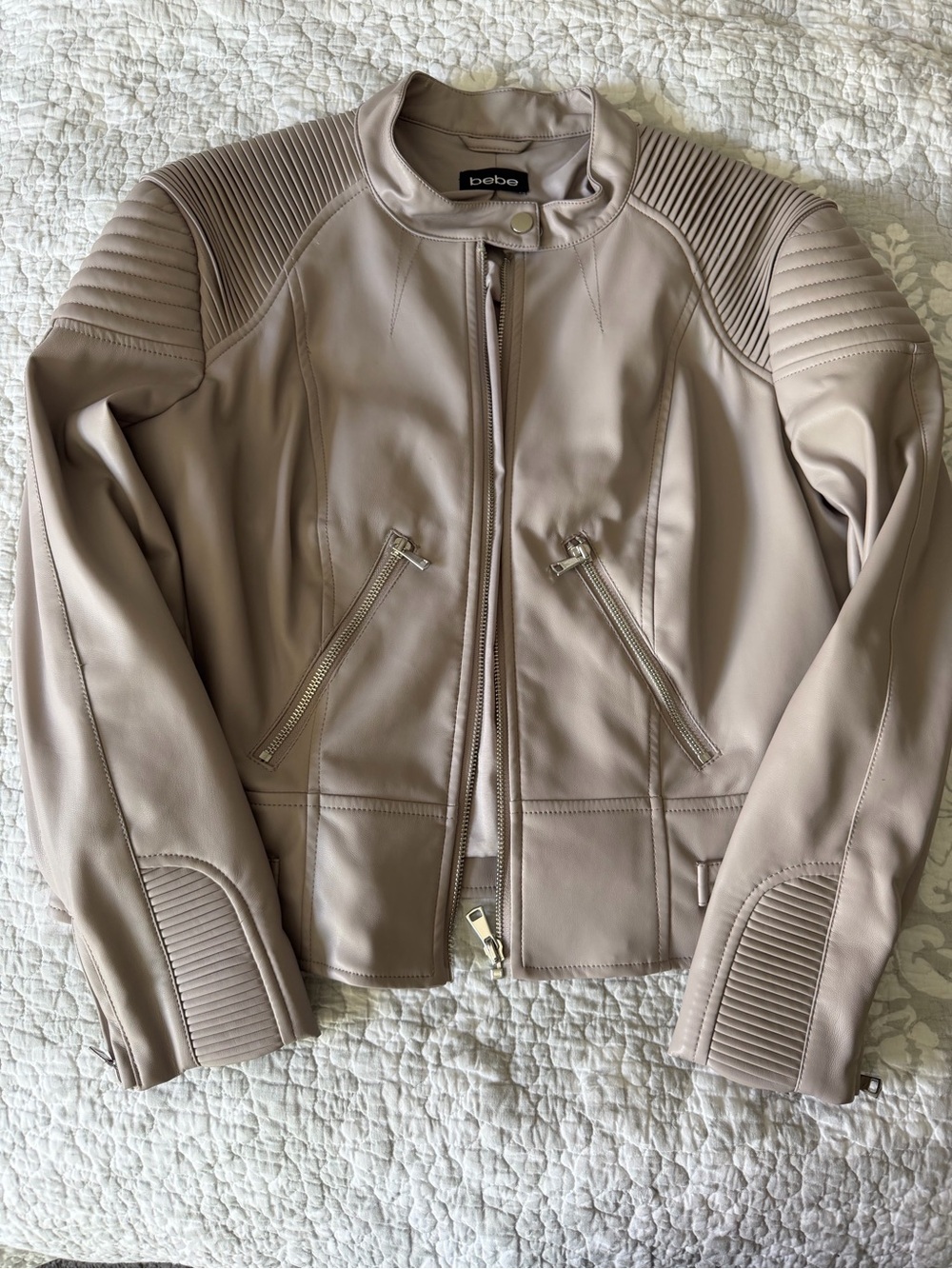 bebe Women's Lilac Moto Jacket. Beautiful w/Quilted Detail. Absolutely gorgeous!